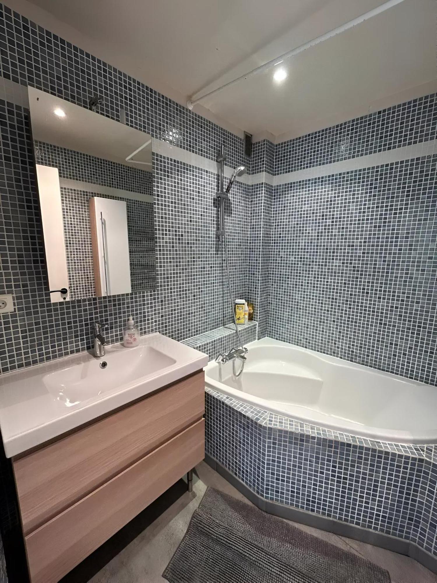 Prestigieux - Roucas Blanc * Marseille